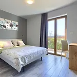 Emili By Interhome Apartament Vižinada