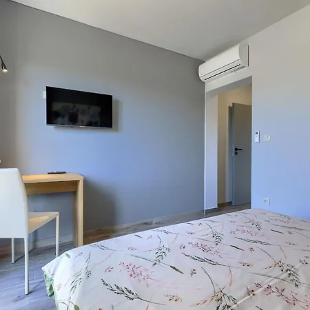 Emili By Interhome *