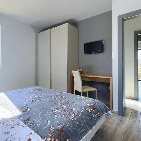 Emili By Interhome * Vižinada