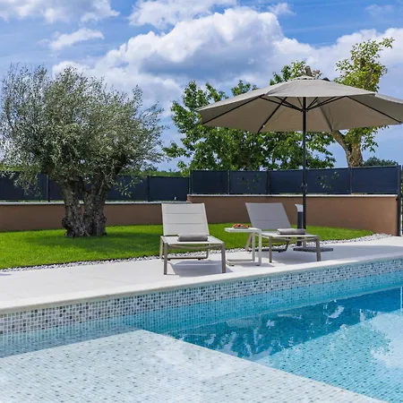 Apartmán Emili By Interhome *