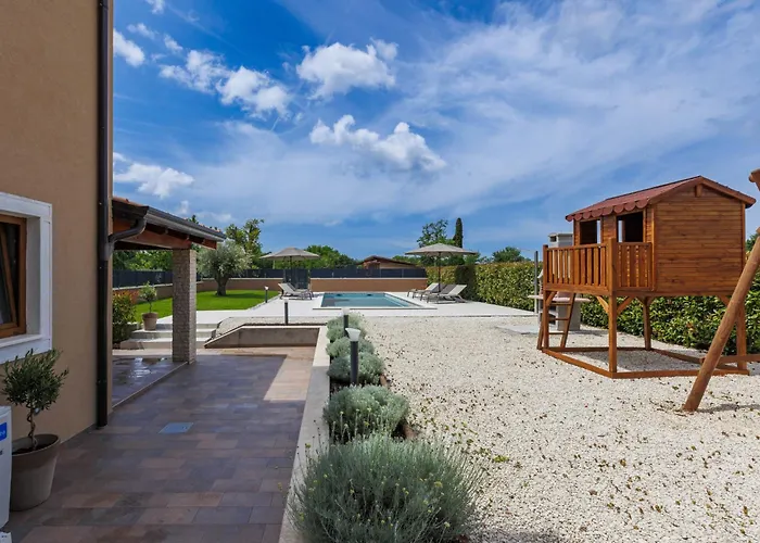 Emili By Interhome Apartman *